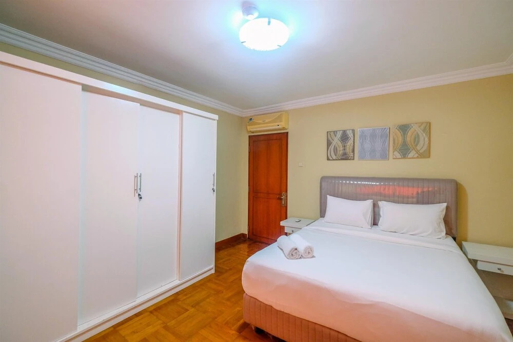 Elegant and Homey 1BR Nuansa Hijau Apartment Pondok Indah