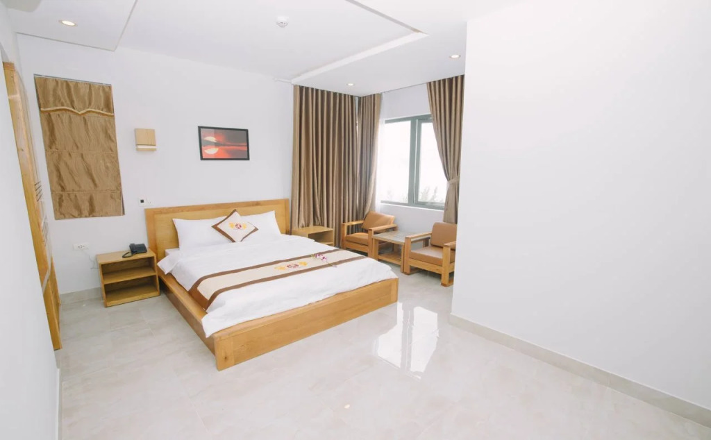 Tan Hoang Long beachfront hotel-Apartment ,Da Nang
