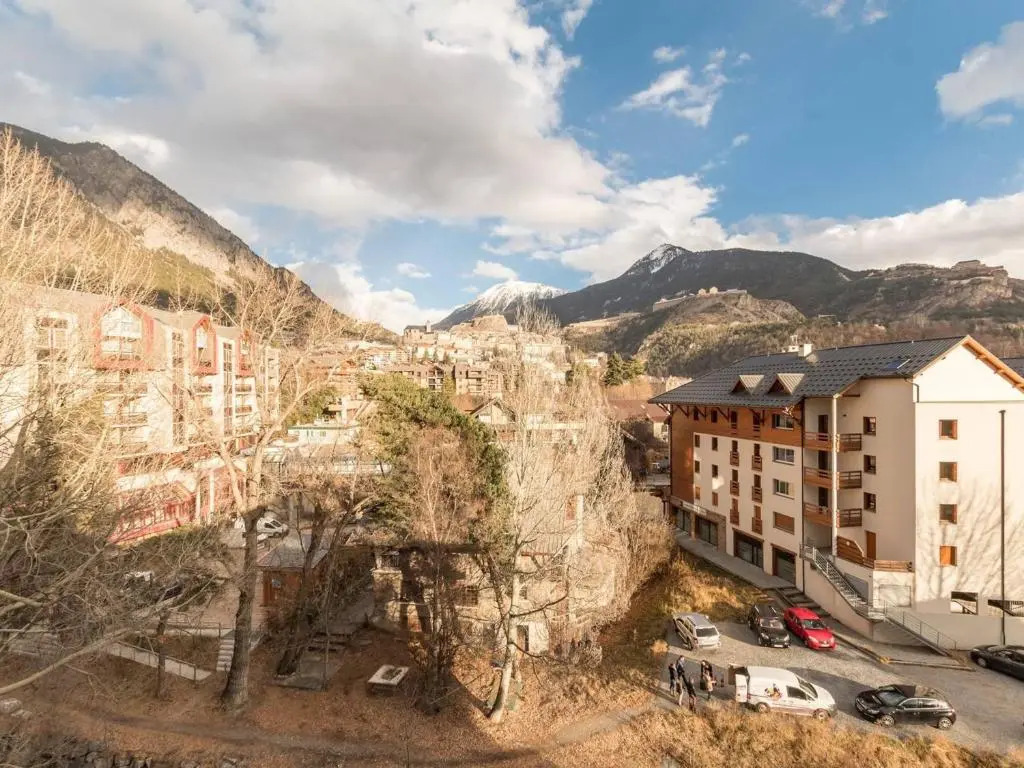 Appartement Briançon, 1 pièce, 4 personnes - FR-1-330C-40