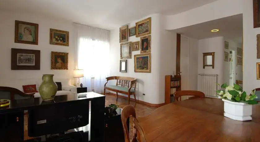 Bolzano Halldis Apartment