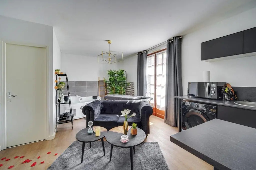 Sweet Angel Suite Romantique Avec SPA (Adults Only)