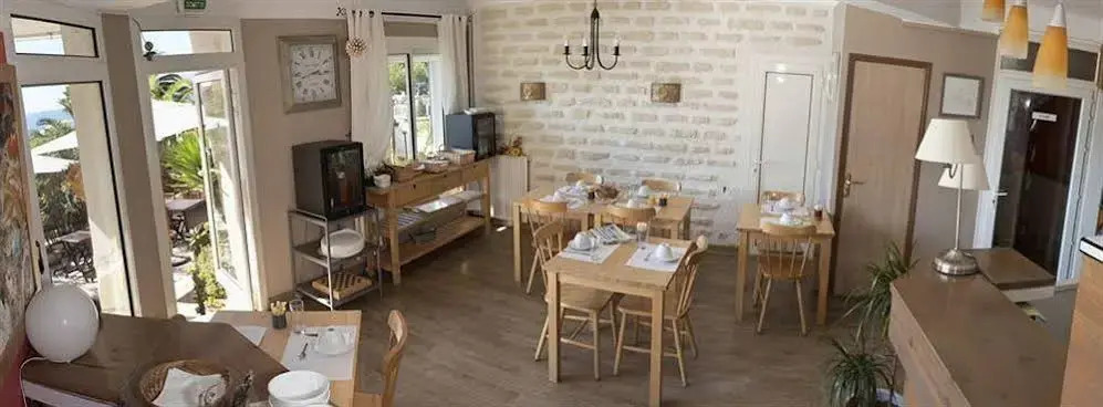 Villa à proximité de la plage de lalmanarre