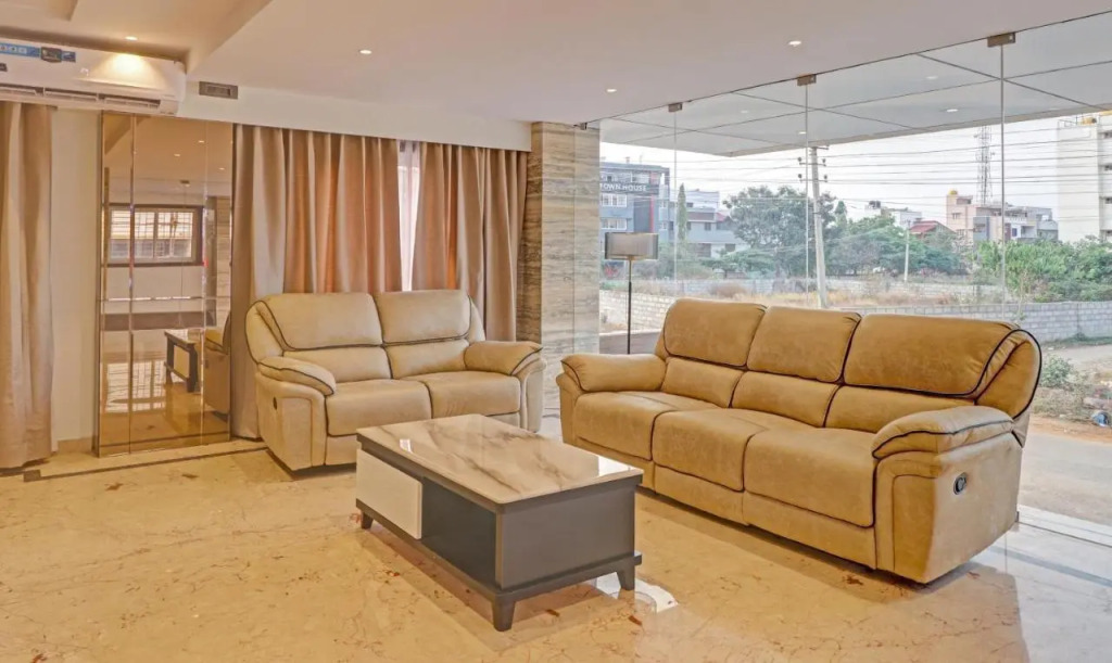 Treebo Emora Grand - Near Bangalore Airport