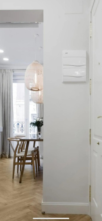 Amazing and new apartment five minutes from gran via