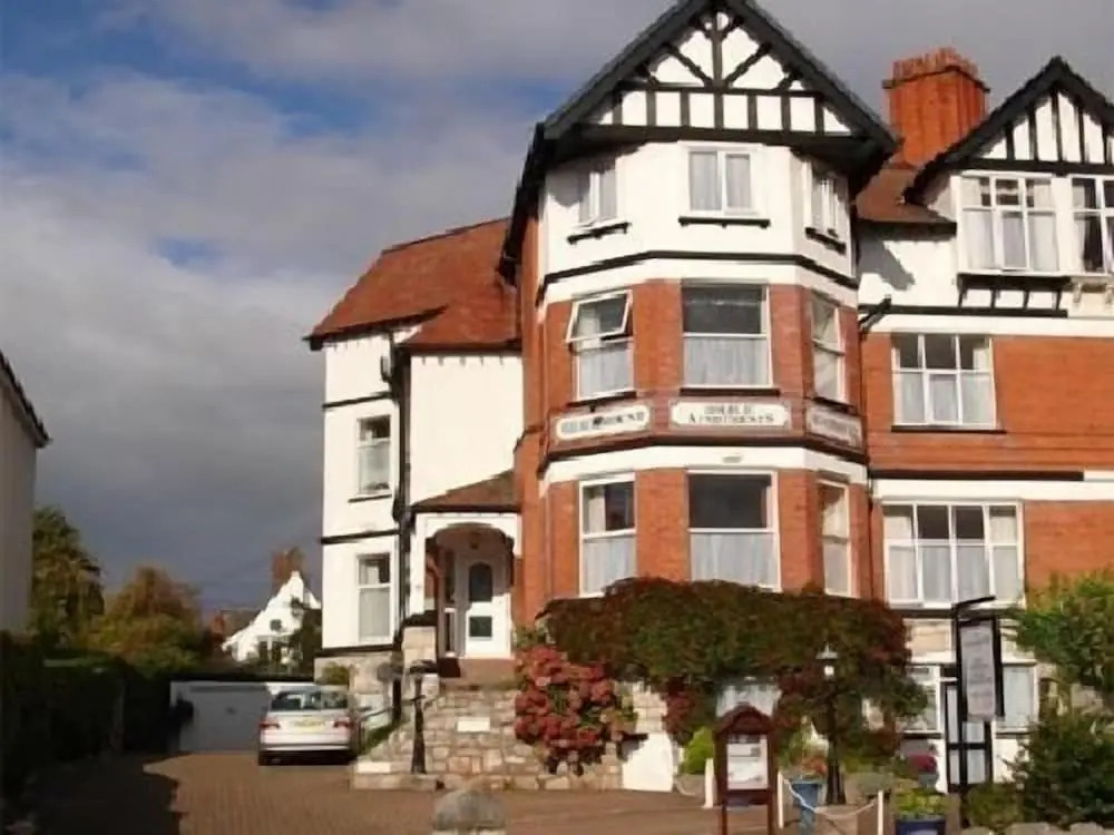 Beachmount Holiday Apartments