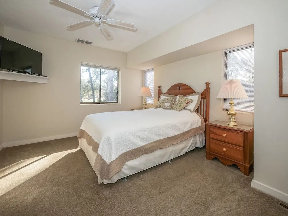 499 Plantation Club Villas 3 Bedrooms 3.5 Bathrooms Townhouse