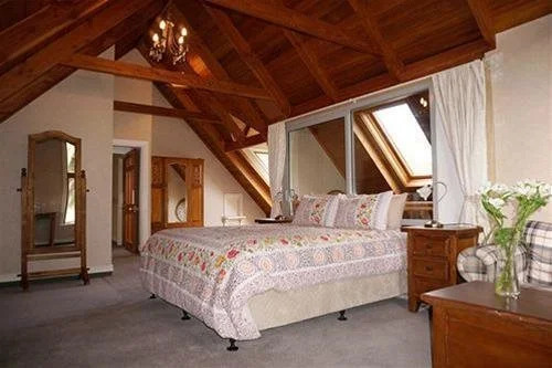 Gingerbread Lodge