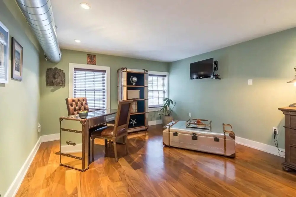 Barstool Sports City Mansion w Roof Deck