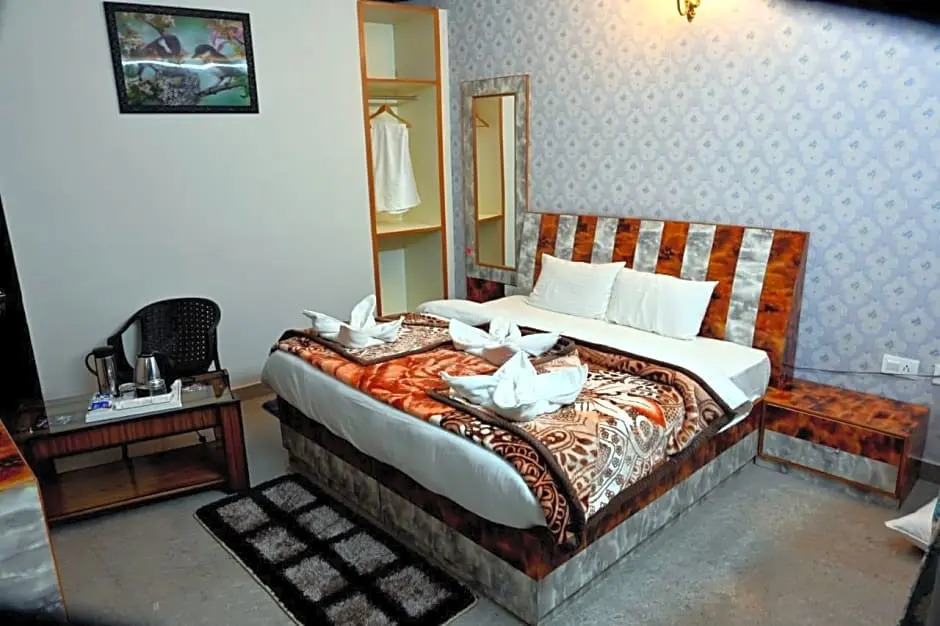 Kasauli Inn