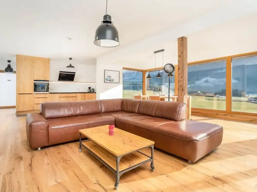 Exclusive Chalet With Sauna and Glacier View