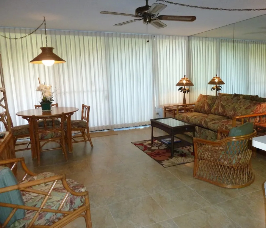 Maui Sunset B204 1 Bedroom Condo by RedAwning