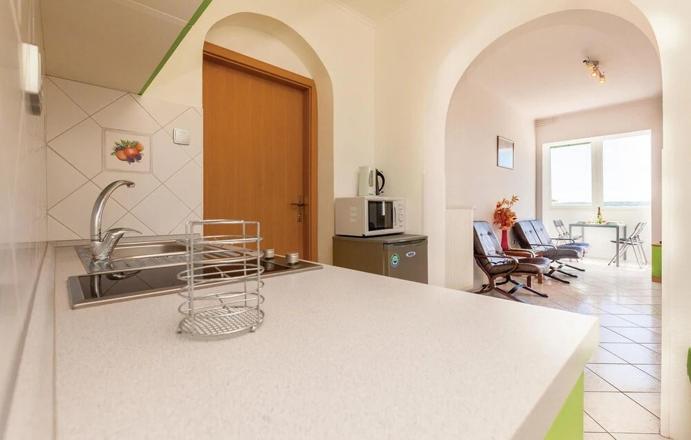 Beautiful Home in Crikvenica With Wifi and 2 Bedrooms