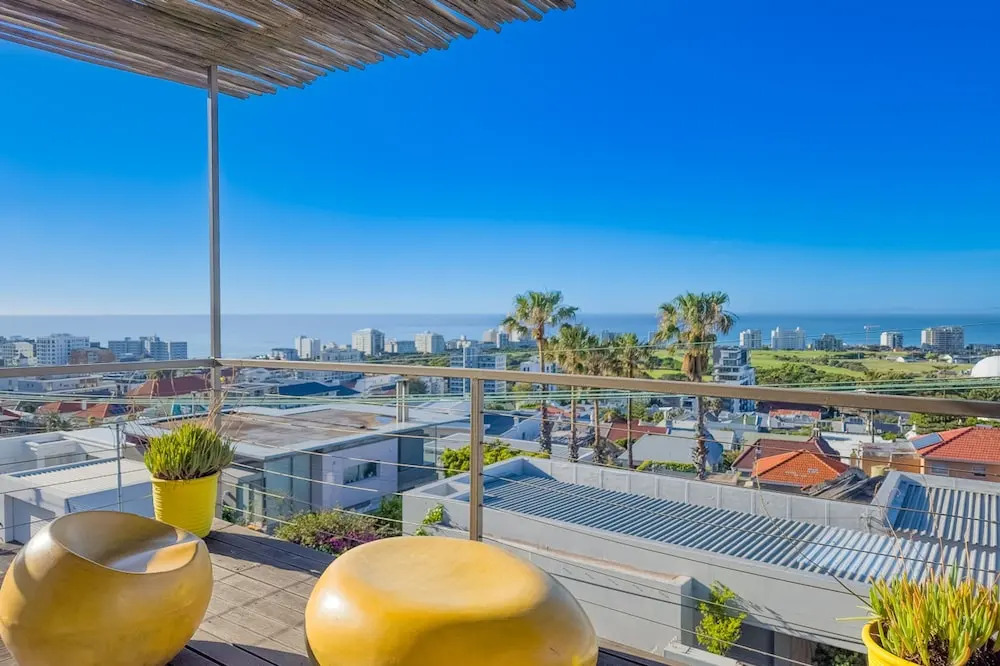 Ocean Views Open Plan Pool 3 Bed