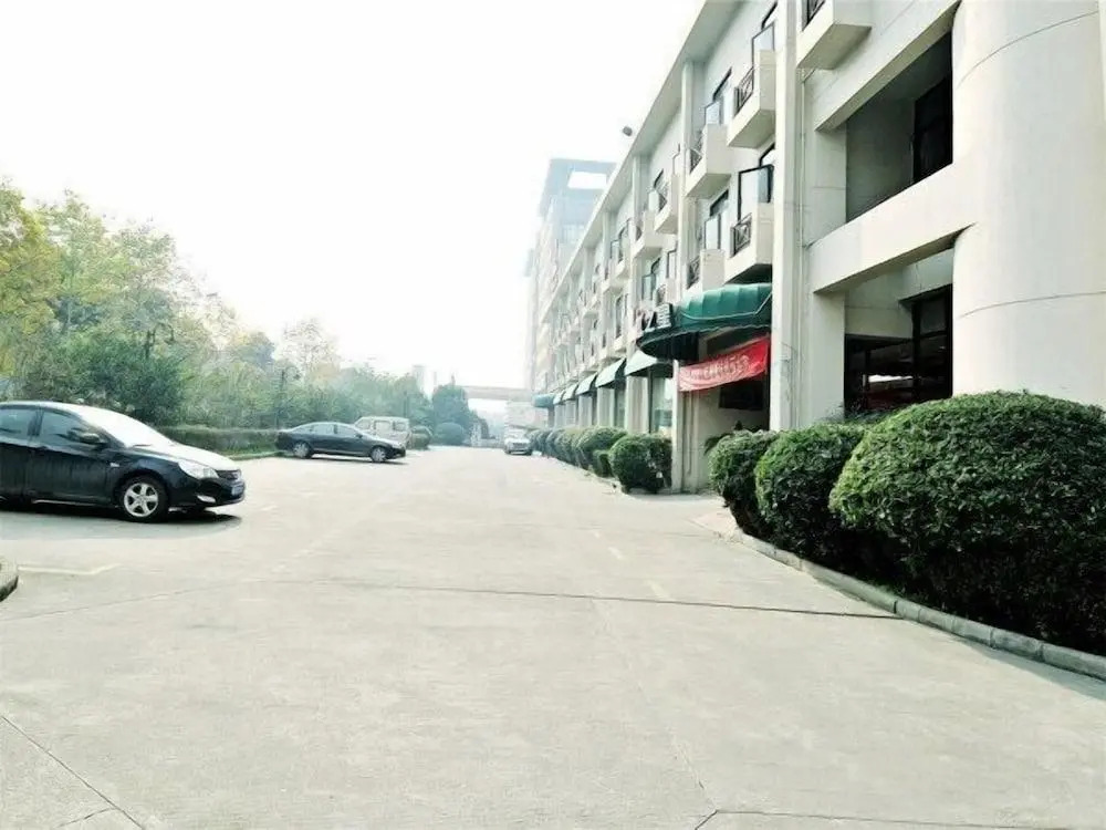 Jinjiang Inn Ningbo Yinxiang City Metro Road