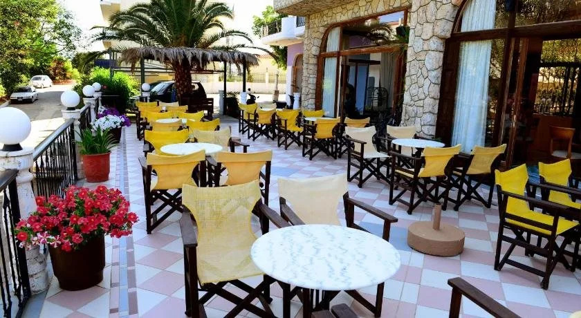 Elegant Beach Hotel