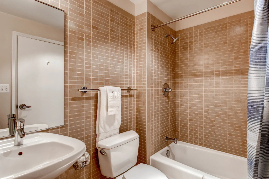 Global Luxury Suites at Foggy Bottom