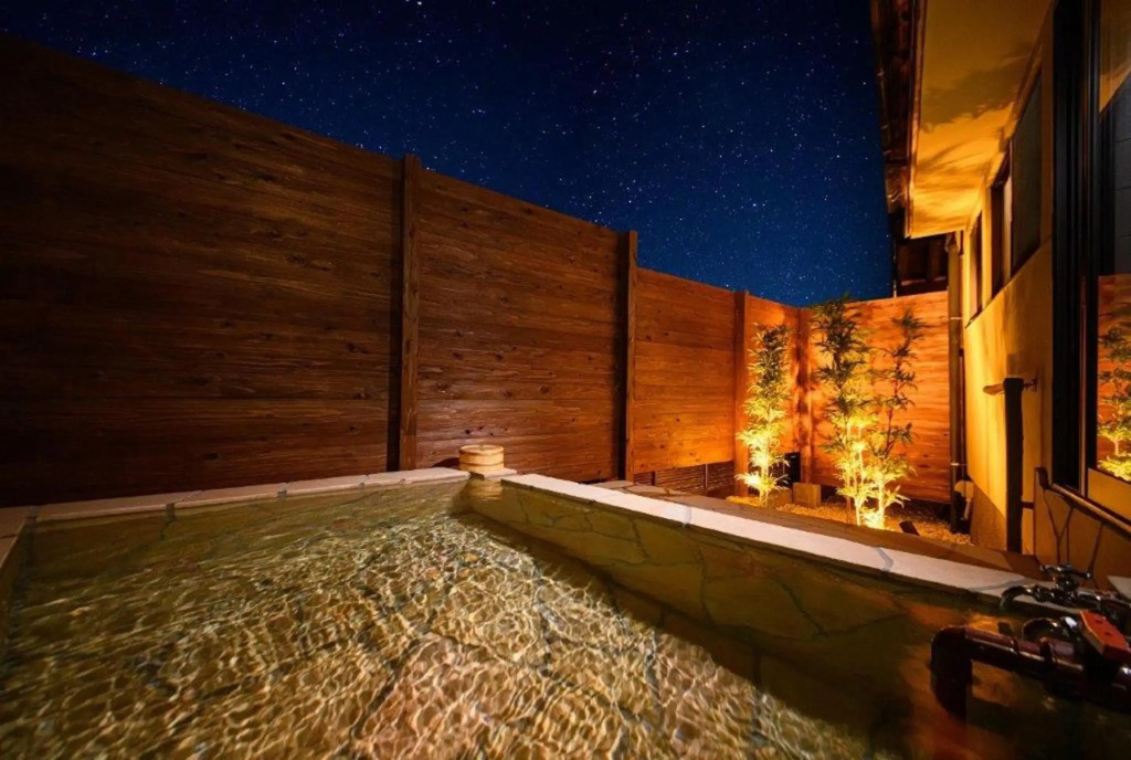 竹取露天～情緒ある露天風呂付き貸し切り！House with open-air bath!! 2 bed rooms/Parking lot for 3 cars!
