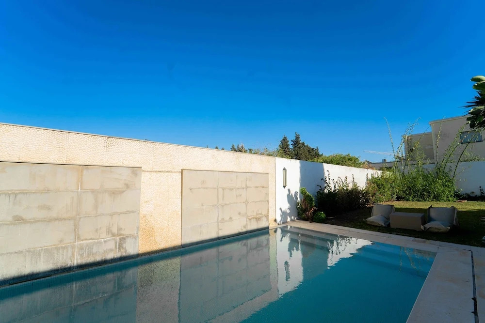 Villa Oasis Chotrana Green Calm Retreat