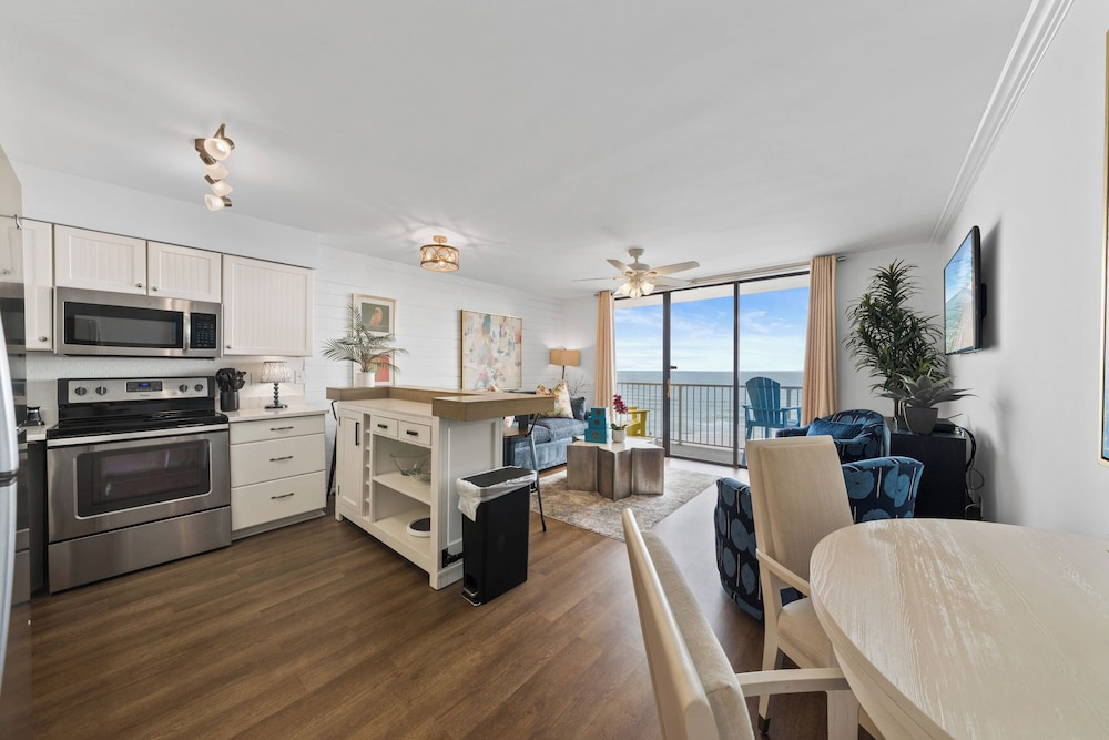 Seaside Beach & Racquet Club 3705