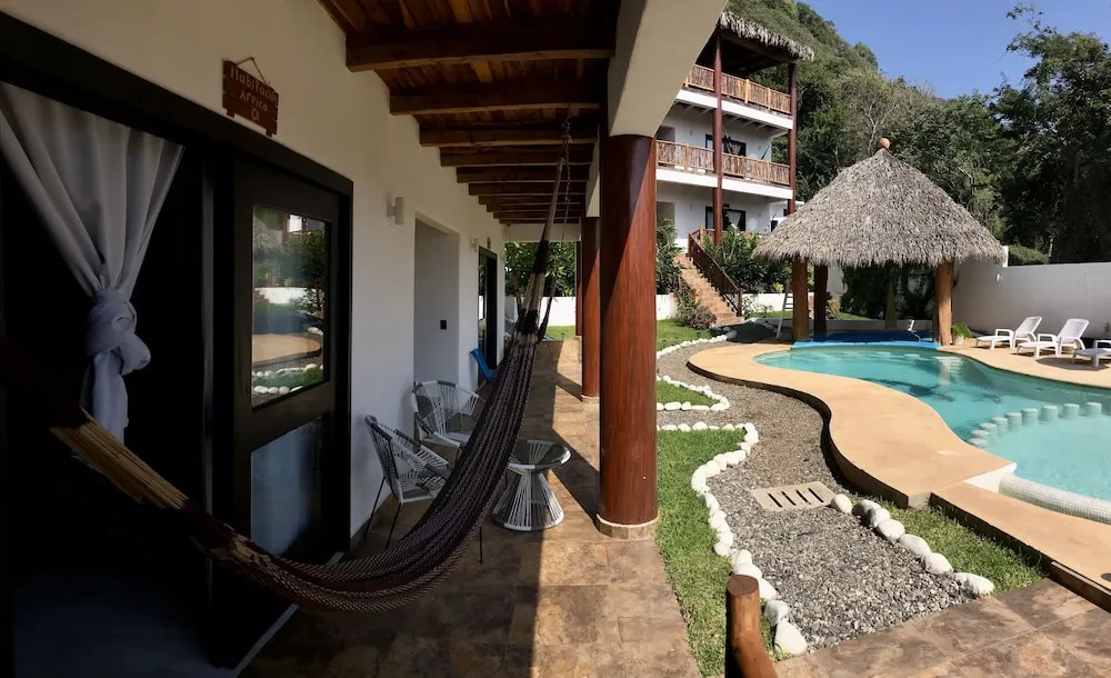 Hotel Alfa Troncones Mexico