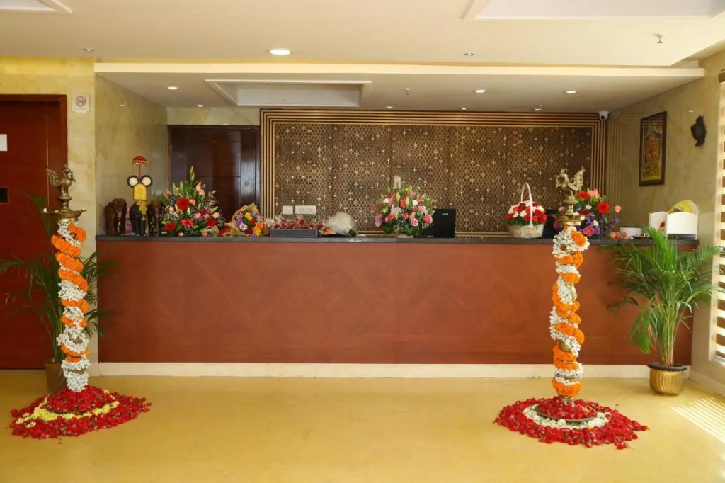 Raaj Bhaavan Clarks Inn Chennai