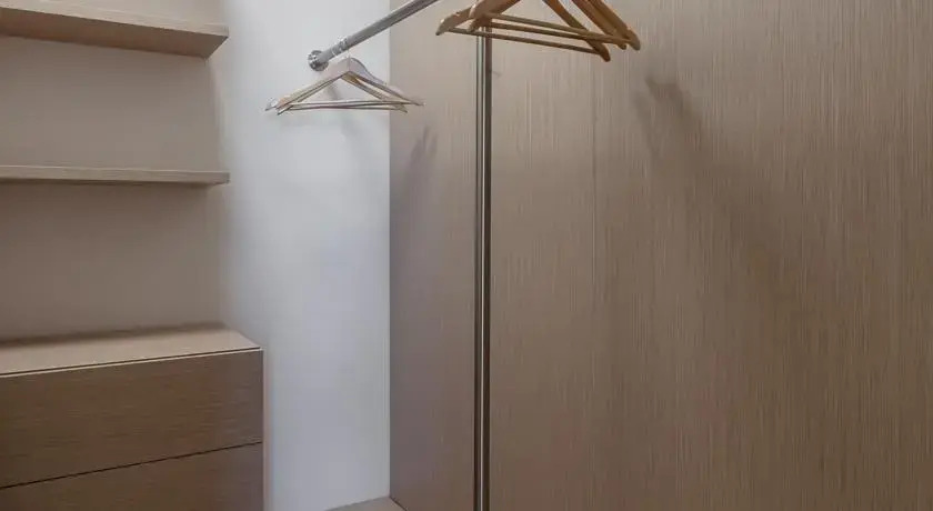 Aria Luxury in Skyscraper