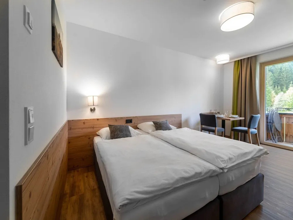 Luxury Chalet in Saalbach-hinterglemm With Sauna