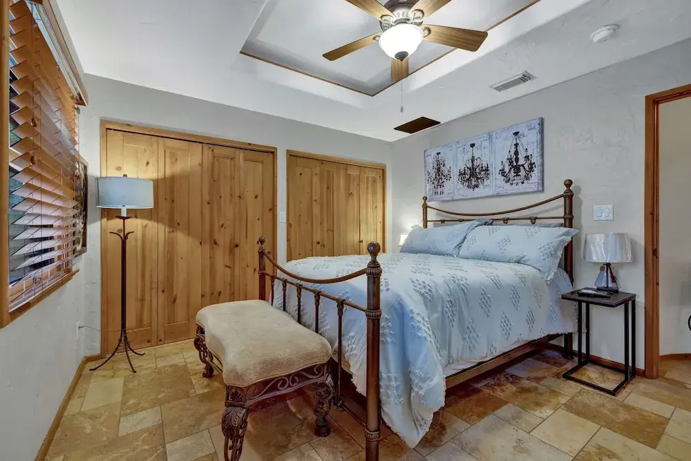 Terracotta Oasis - Wimberley for 30 Guests