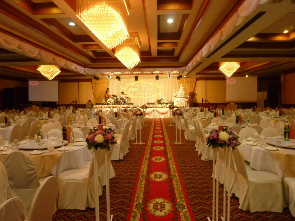Khumsuphan Hotel