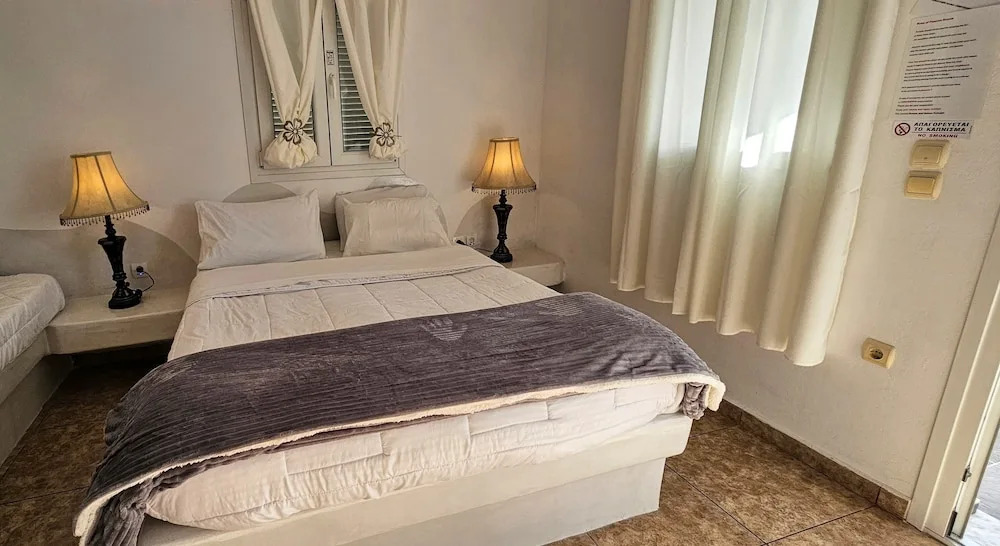 Santorini Studios Pleasure