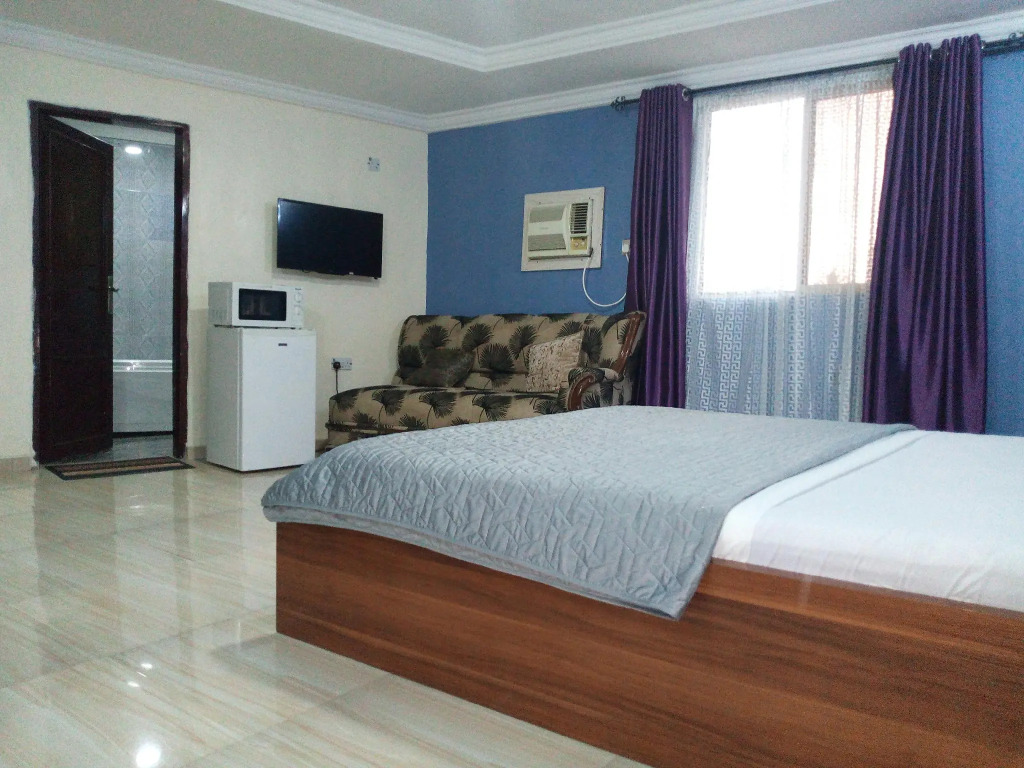 Murray's Suites