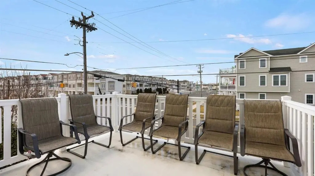 355 E 24th Ave, Unit 1