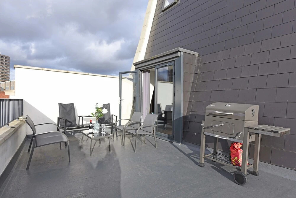 Modern & Spacious 2 Bed Apartment at Clapham Junction