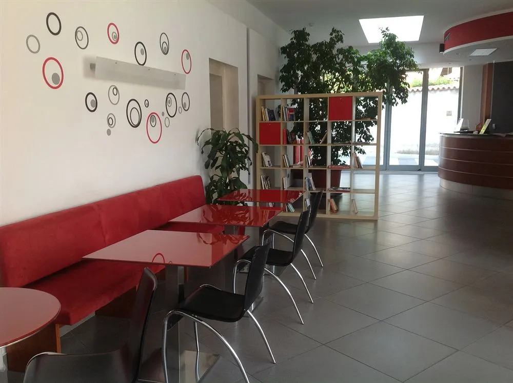 Hotel Domus Expo