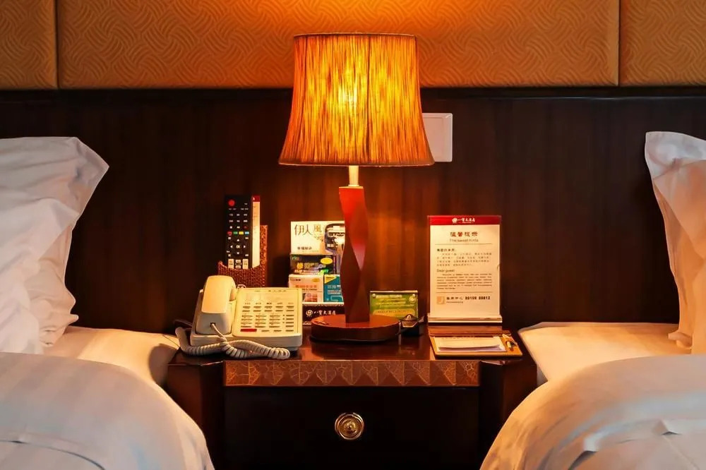 Chengdu Babao Grand Hotel