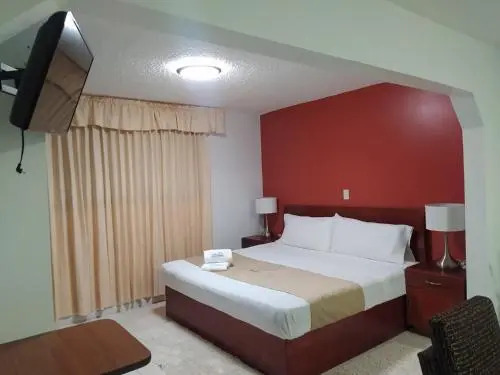 Hotel RENACIMIENTO