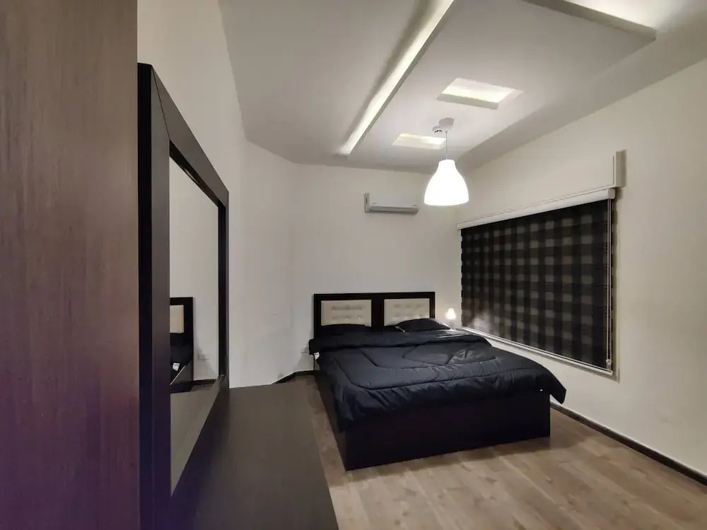 14 Lovely 1-bedroom Rental With Services Nearby
