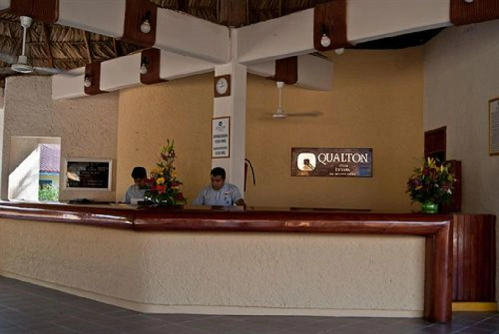 Qualton Club Ixtapa All Inclusive