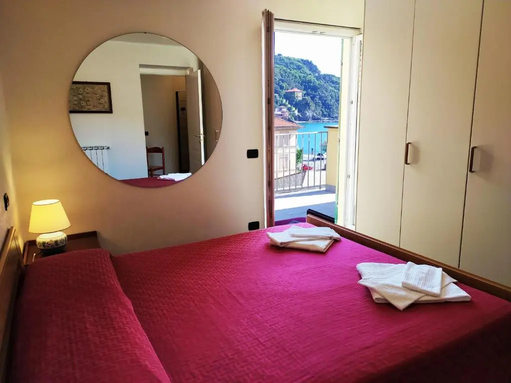 Monia House Sea View