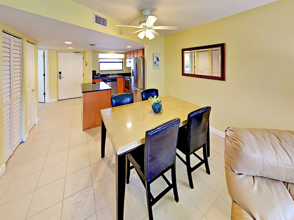 Gulf Boulevard #408 - 2 Br Condo
