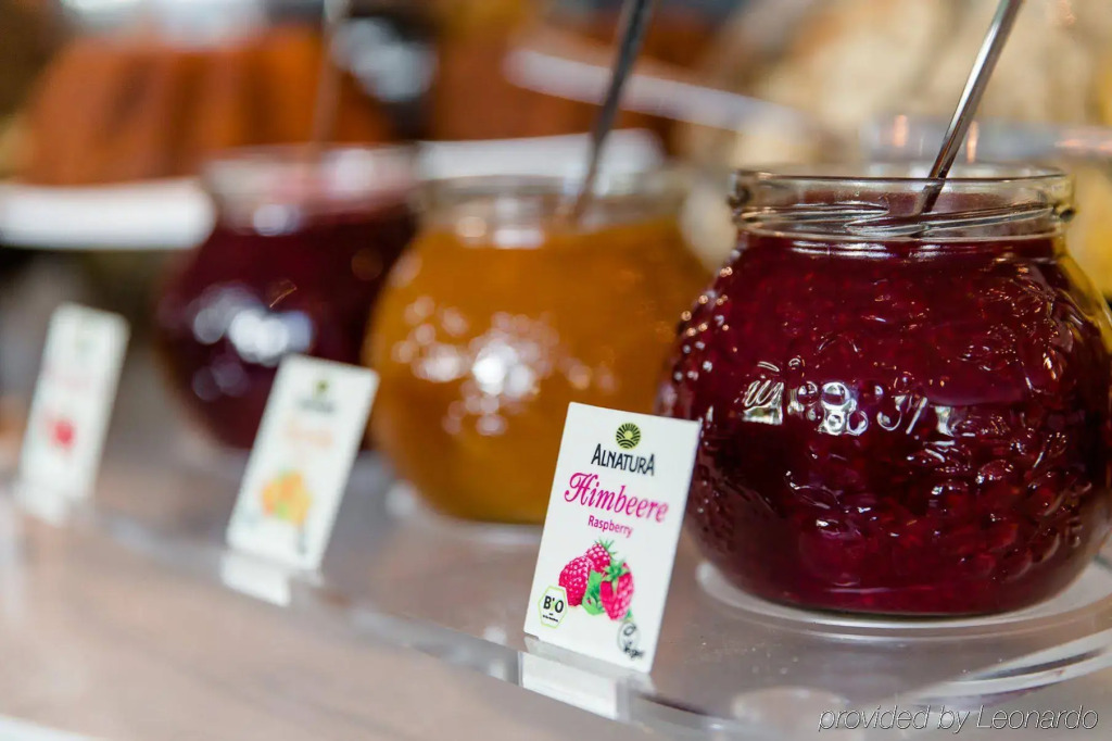 Motel One Prague-Florentinum