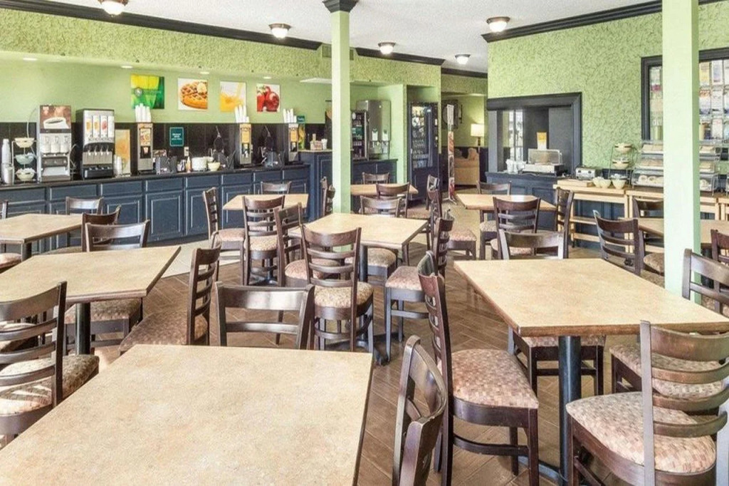 Quality Inn & Suites Corpus Christi Beachside
