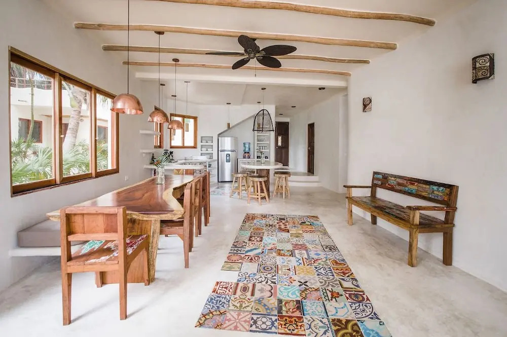 Zorba Estate