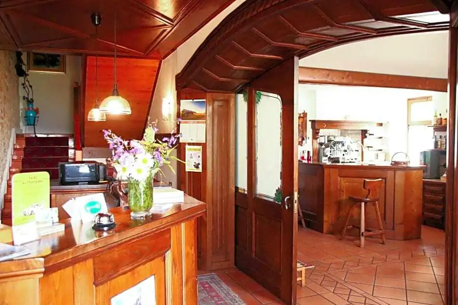 Locanda Aurora B&B