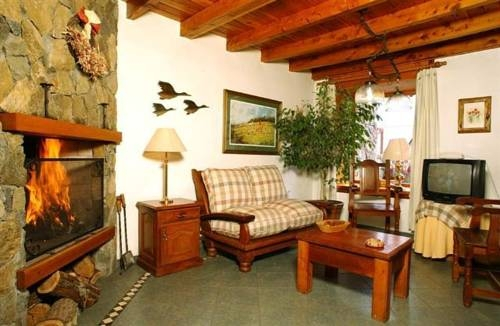 Cabanas Aldea Misonet