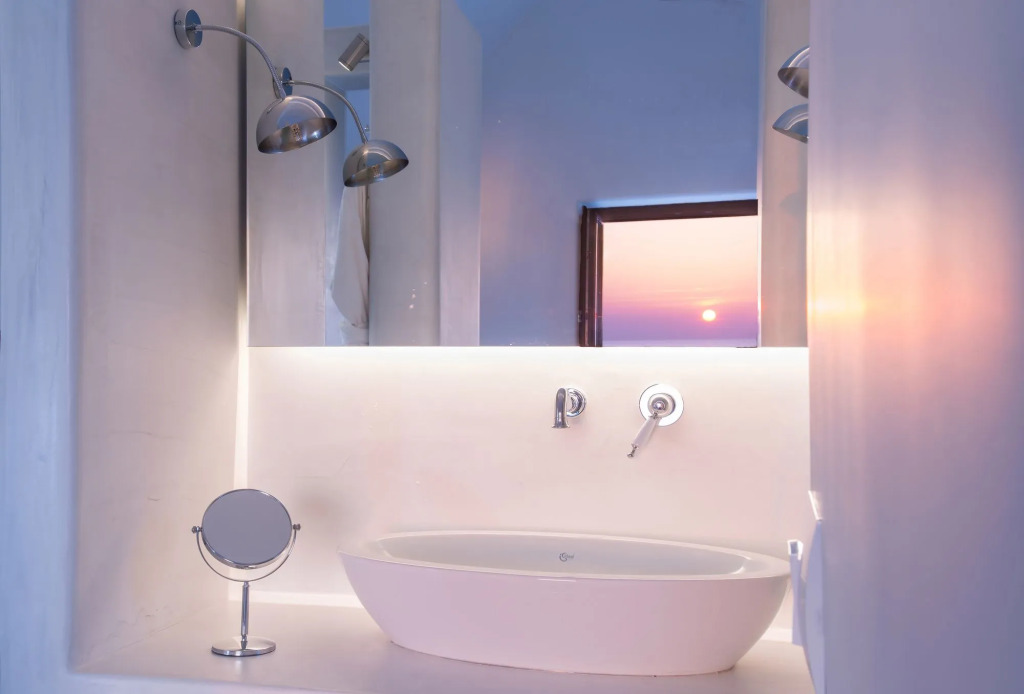 Azar Luxury Villas & Suites