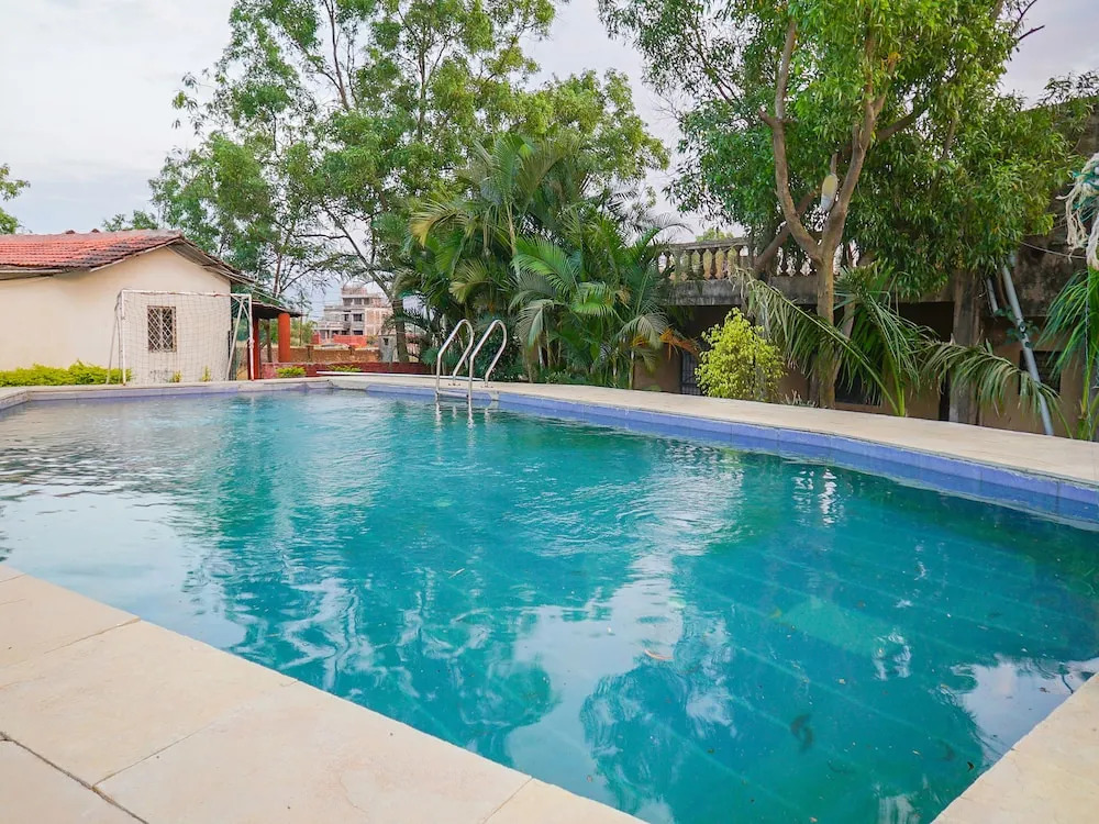 OYO 19578 Home Mountain View 3BHK Lonavala
