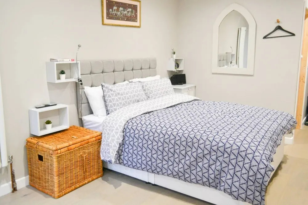 Bright Studio Flat in Oxford