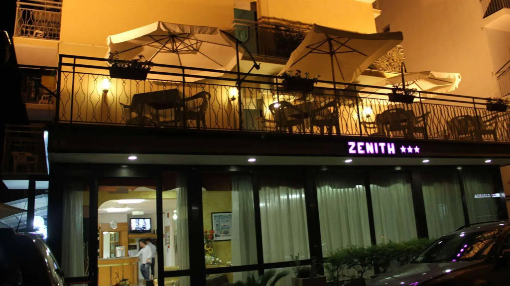 Hotel Zenith
