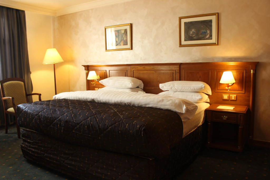 Bristol Hotel